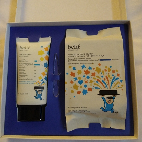 Avon Belif Moisturizing Aqua Bomb with Hyaluronic Acid Powder Box Set - Picture 2 of 4